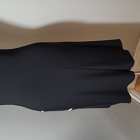 Joseph Ribkoff Black with White Trim Midi Dress Short Sleeve Belt Detail Size 6 - Picture 6 of 10